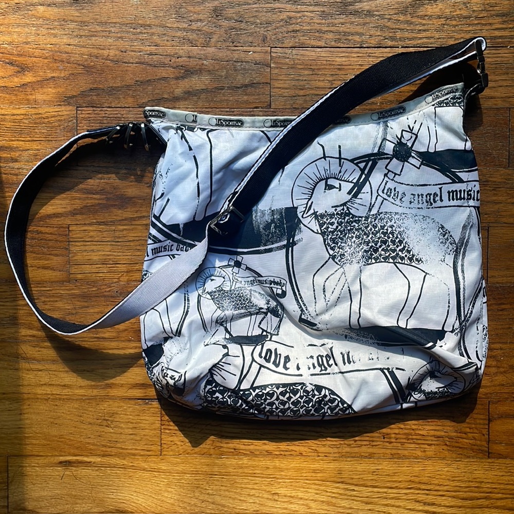 LAMB Lesportsac Gwen Stefani collab black and white shoulder/crossbody adj strap